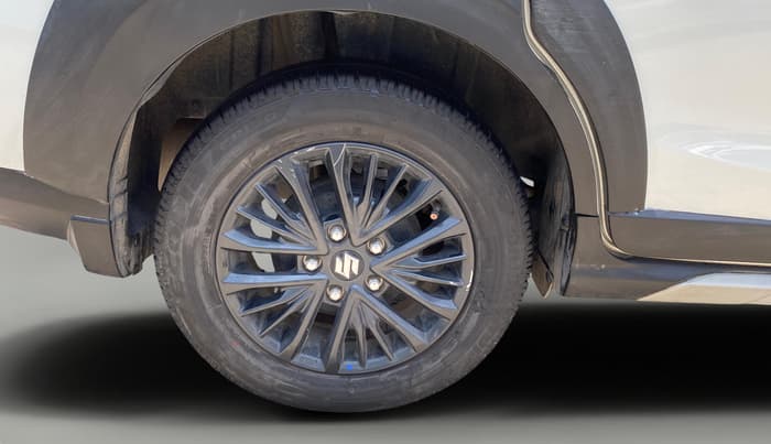 2022 Maruti XL6 ZETA AT, Petrol, Automatic, 28,712 km, Right Rear Wheel