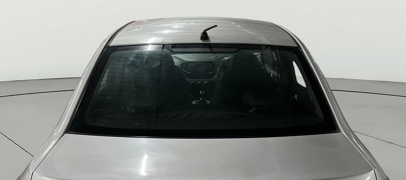 2015 Hyundai Xcent S 1.2, Petrol, Manual, 31,854 km, Rear Windshield