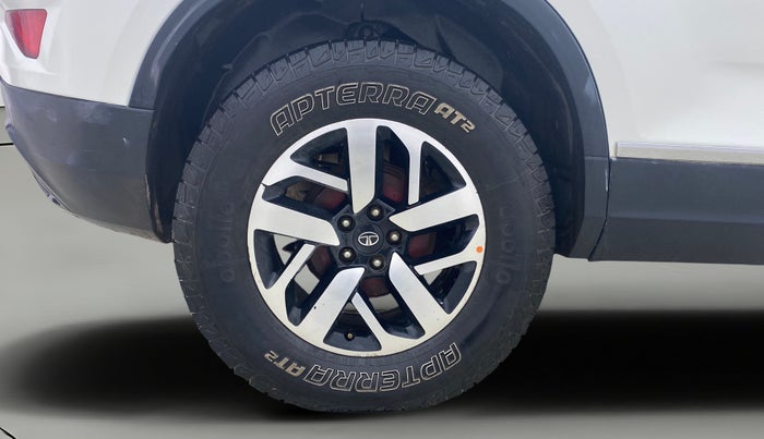 2021 Tata Harrier XZ PLUS 2.0L DUAL TONE, Diesel, Manual, 65,892 km, Right Rear Wheel