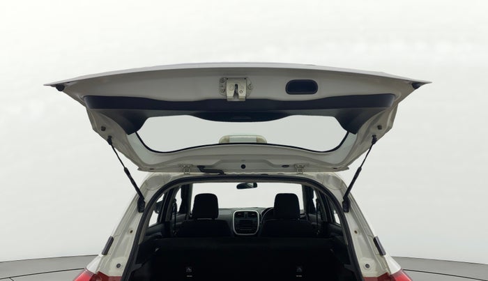 2022 Maruti Vitara Brezza LXI, Petrol, Manual, 70,799 km, Boot Door Open