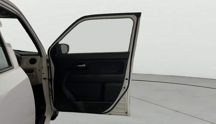 2022 Maruti New Wagon-R VXI 1.0, Petrol, Manual, 22,363 km, RHS Front Door