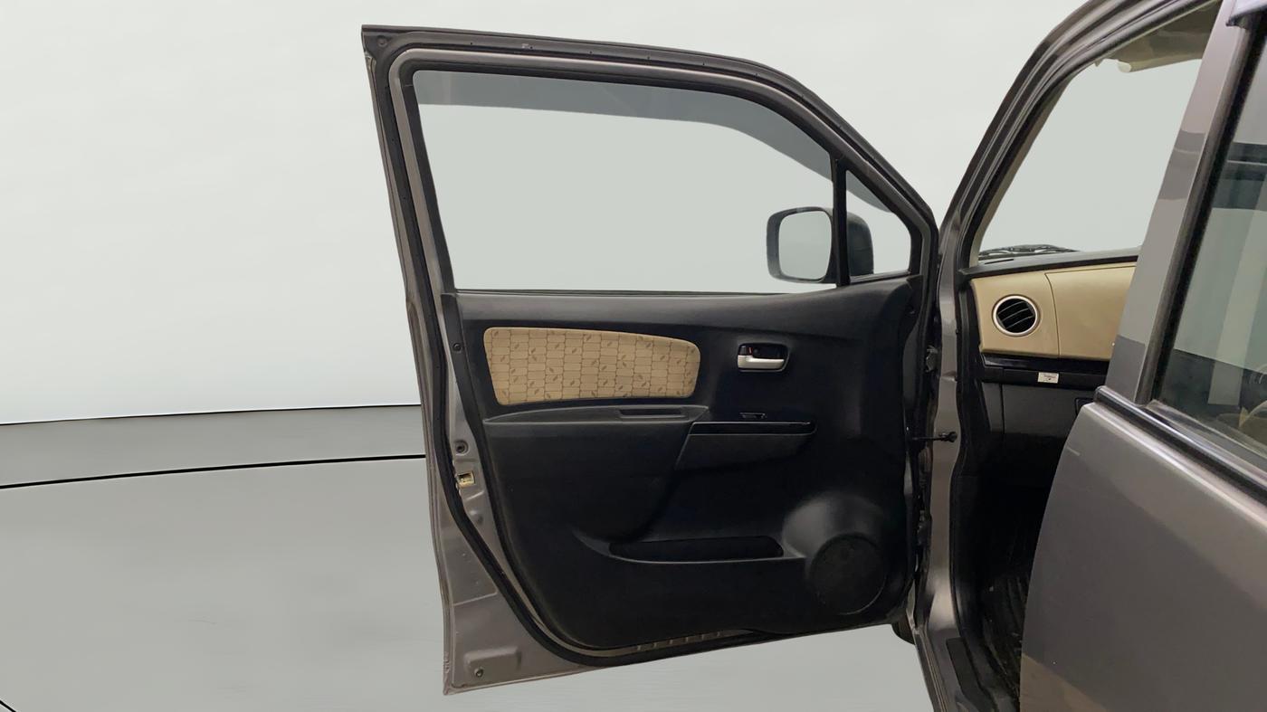 2018 Maruti Wagon R 1.0 VXI, Petrol, Manual, 48,523 km, LHS Front Door