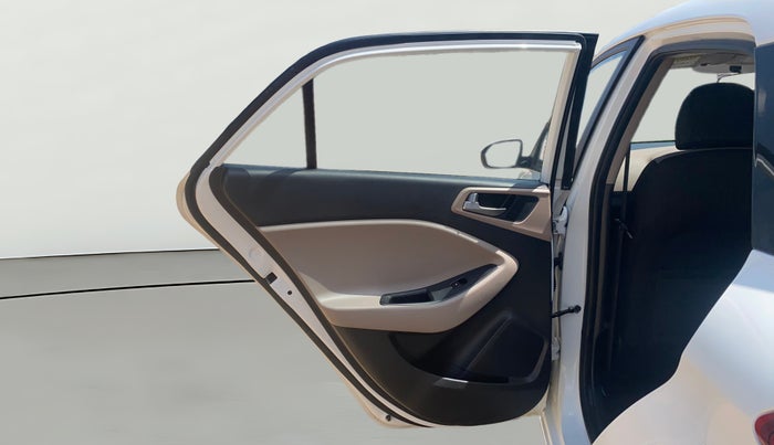 2019 Hyundai Elite i20 ASTA (O) CVT, Petrol, Automatic, 37,378 km, LHS Rear Door