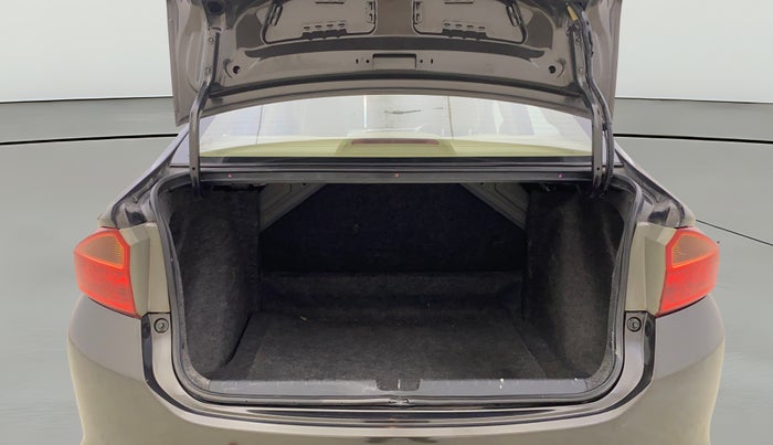 2016 Honda City 1.5L I-VTEC SV, Petrol, Manual, 1,09,591 km, Boot Open Zoomed View