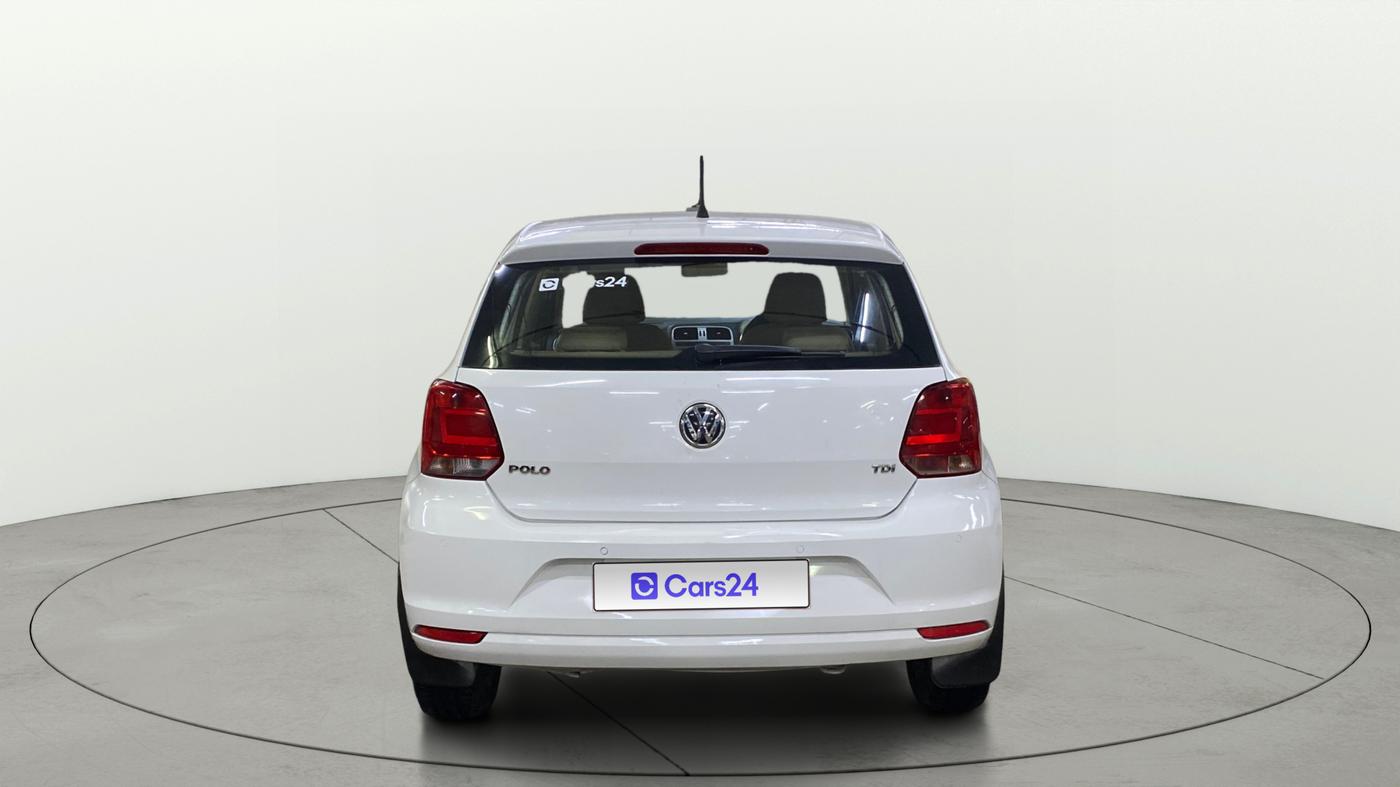 2015 Volkswagen Polo HIGHLINE1.5L, Diesel, Manual, 94,250 km, Back/Rear