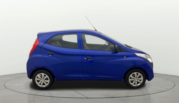 2015 Hyundai Eon MAGNA +, Petrol, Manual, 32,784 km, Right Side View