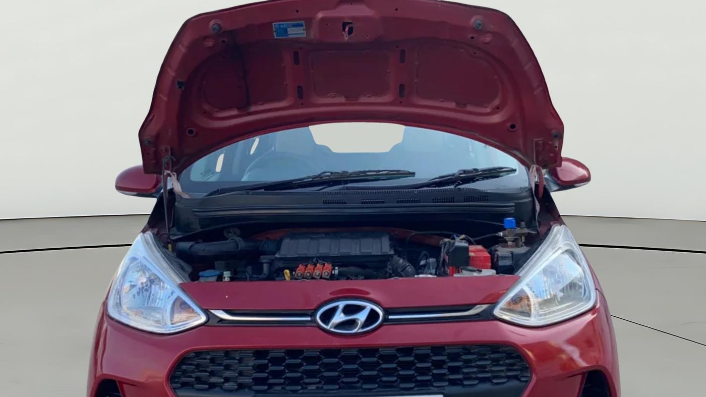 2018 Hyundai Grand i10 SPORTZ 1.2 KAPPA VTVT DUAL TONE, CNG, Manual, 65,571 km, Open Bonet