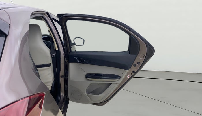 2018 Tata Tiago XT PETROL, Petrol, Manual, 51,732 km, RHS Rear Door