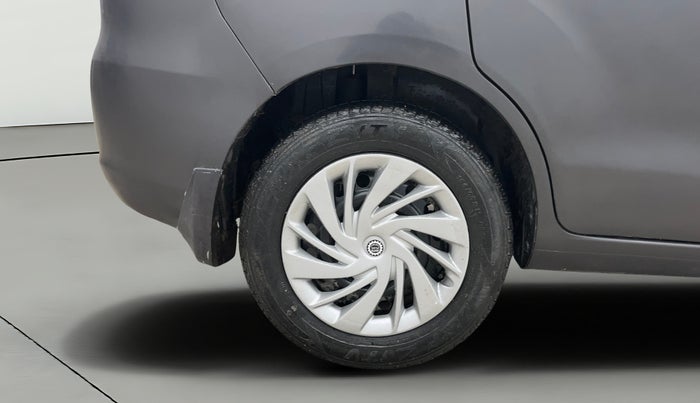 2014 Maruti Ertiga VXI, Petrol, Manual, 58,924 km, Right Rear Wheel