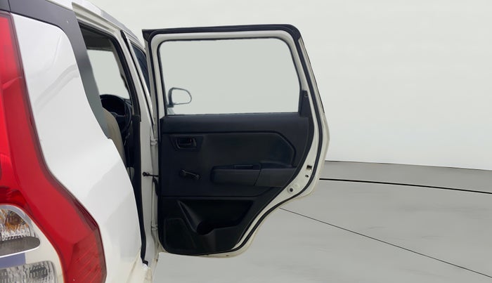 2021 Maruti New Wagon-R LXI CNG 1.0, CNG, Manual, 71,472 km, RHS Rear Door