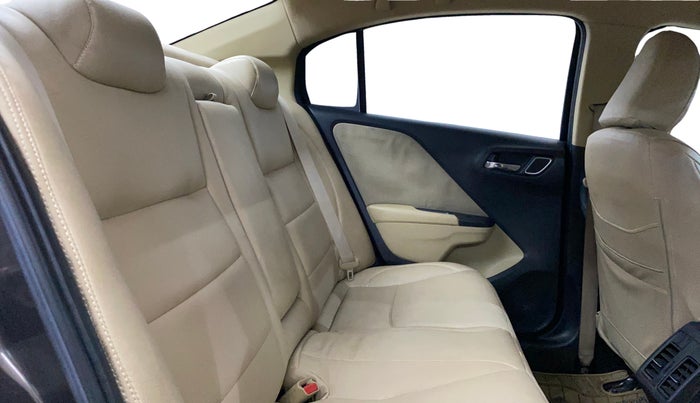 2018 Honda City 1.5L I-VTEC V MT, Petrol, Manual, 79,576 km, Right Side Rear Door Cabin