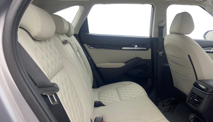 2021 KIA SELTOS HTX IVT 1.5 PETROL, Petrol, Automatic, 19,469 km, Right Side Rear Door Cabin