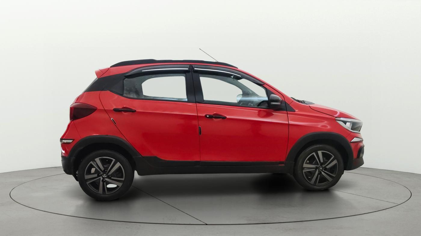 2022 Tata TIAGO NRG XZ MT, Petrol, Manual, 33,923 km, Right Side View