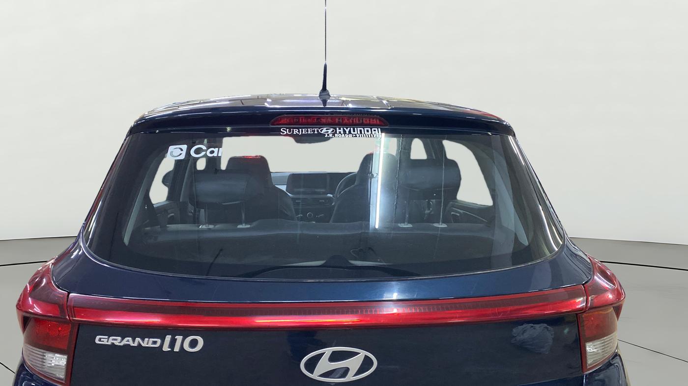 2025 Hyundai GRAND I10 NIOS MAGNA 1.2 KAPPA VTVT, Petrol, Manual, 2,243 km, Rear Windshield