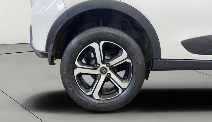 2023 Tata NEXON XZ PLUS DIESEL SUNROOF, Diesel, Manual, 46,600 km, Right Rear Wheel