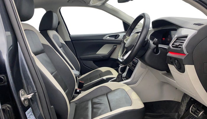 2023 Volkswagen TAIGUN GT PLUS 1.5 TSI DSG, Petrol, Automatic, 20,622 km, Right Side Front Door Cabin