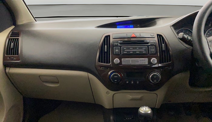 2014 Hyundai i20 SPORTZ 1.2, Petrol, Manual, 51,112 km, Air Conditioner