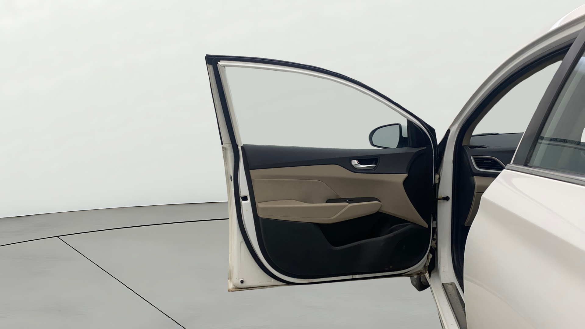 camera-LHS-Front-Door