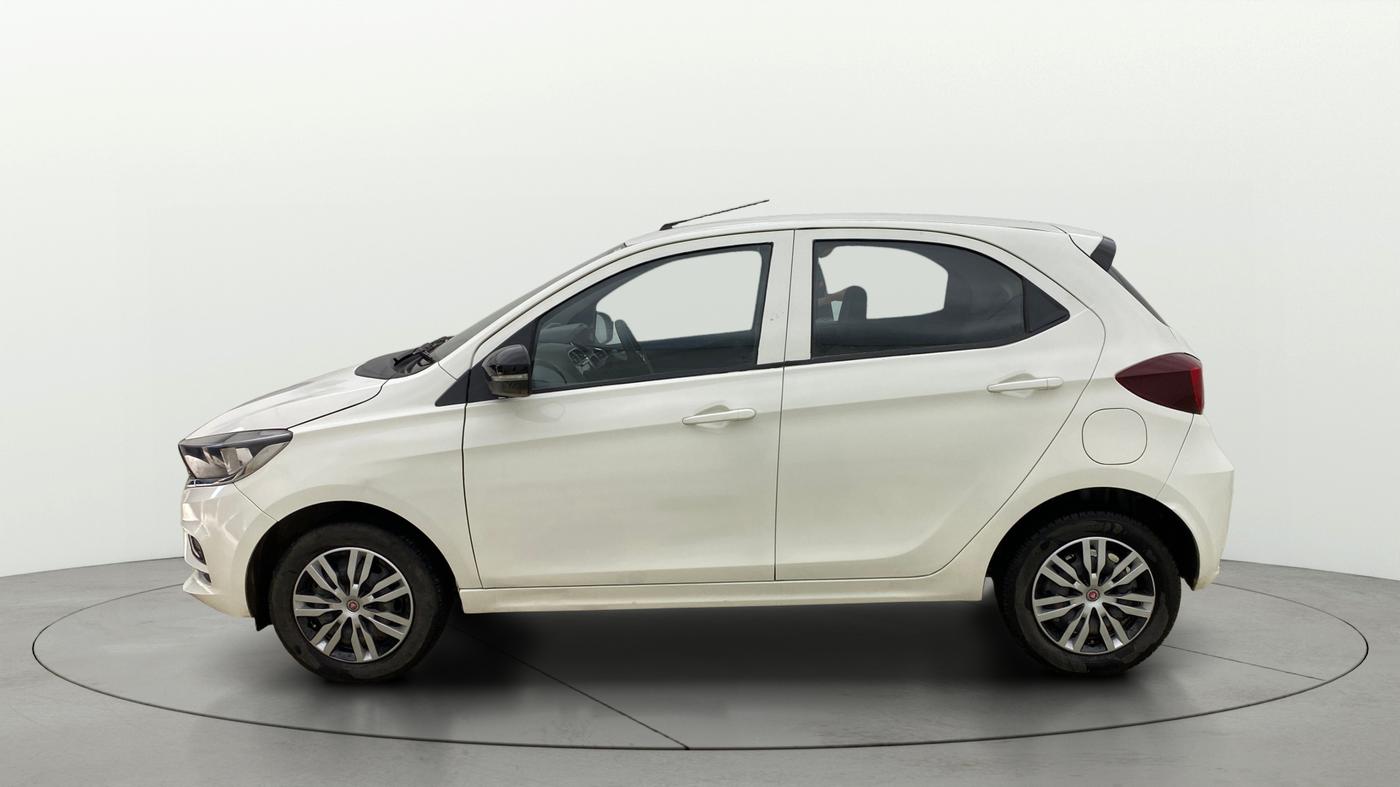 2022 Tata Tiago XT PETROL, Petrol, Manual, 62,423 km, Left Side