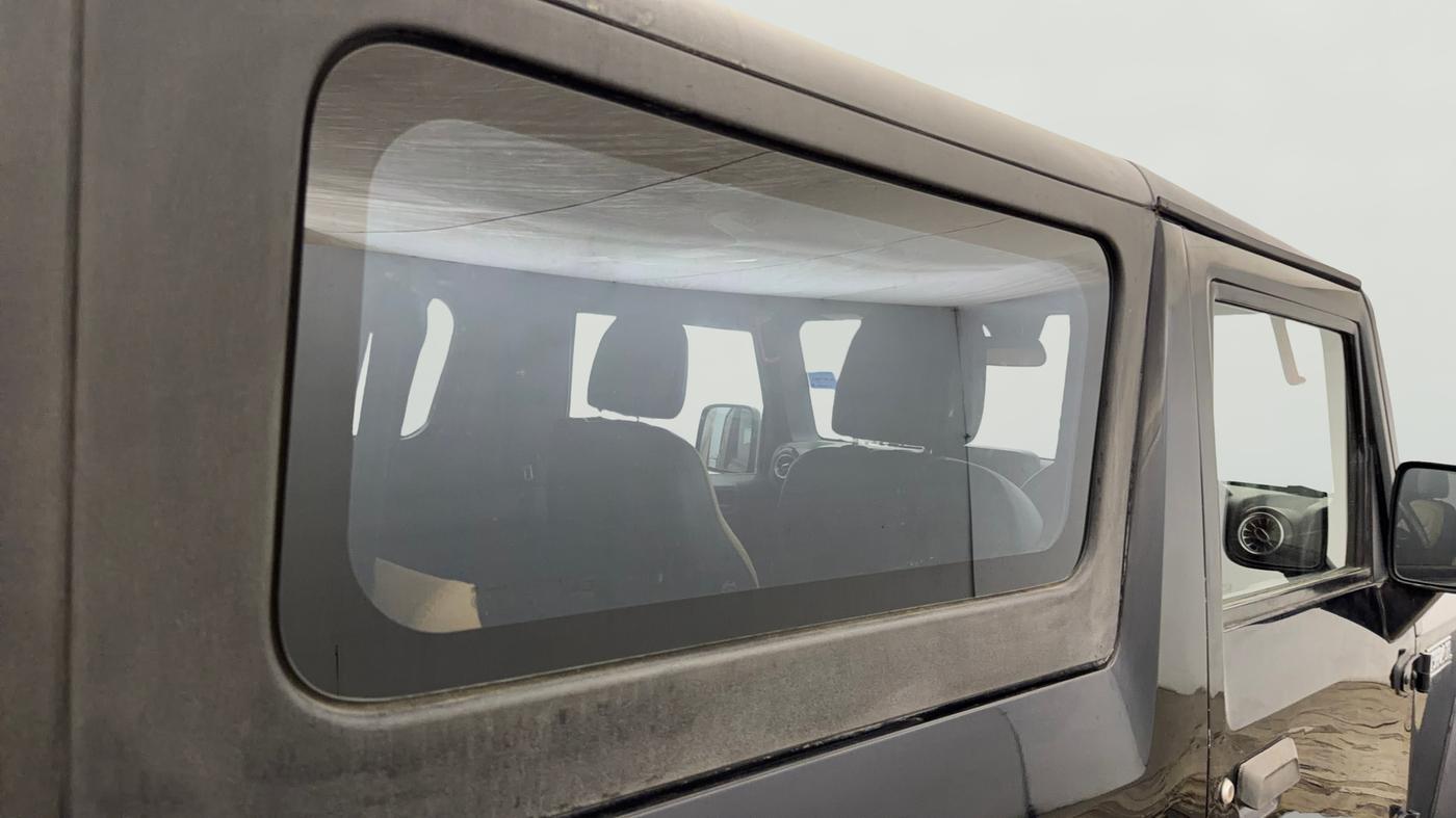 2021 Mahindra Thar LX PETROL HT 4WD AT, Petrol, Automatic, 80,146 km, RHS Rear Door