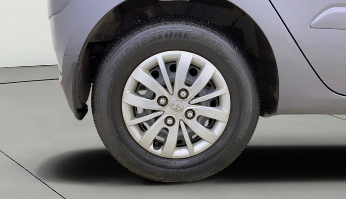 2013 Hyundai i10 SPORTZ 1.2, Petrol, Manual, 41,538 km, Right Rear Wheel