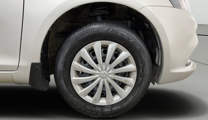 2015 Maruti Swift Dzire VXI, Petrol, Manual, 30,388 km, Right Front Wheel