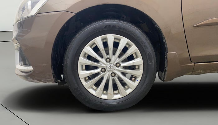 2018 Maruti Ciaz DELTA 1.5 SHVS MT PETROL, Petrol, Manual, 1,11,327 km, Left Front Wheel