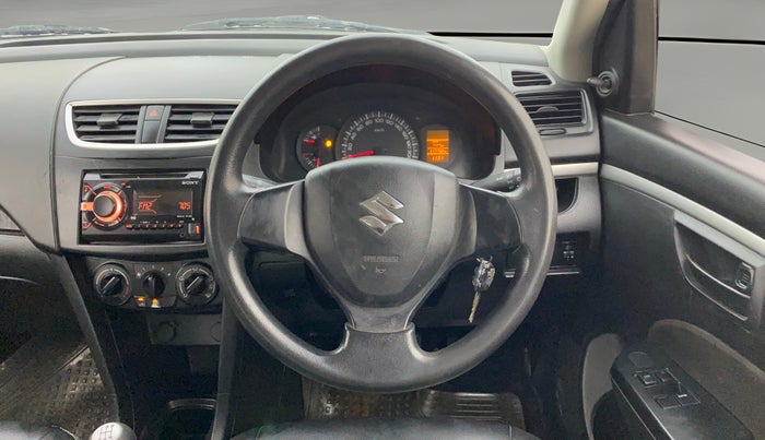 2016 Maruti Swift LXI (O), Petrol, Manual, 1,17,732 km, Steering Wheel Close Up
