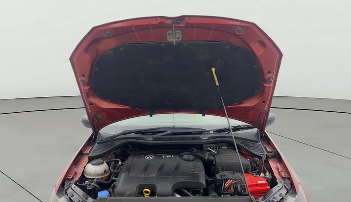 2019 Volkswagen Ameo HIGHLINE PLUS 1.5L AT 16 ALLOY, Diesel, Automatic, 1,11,009 km, Open Bonet