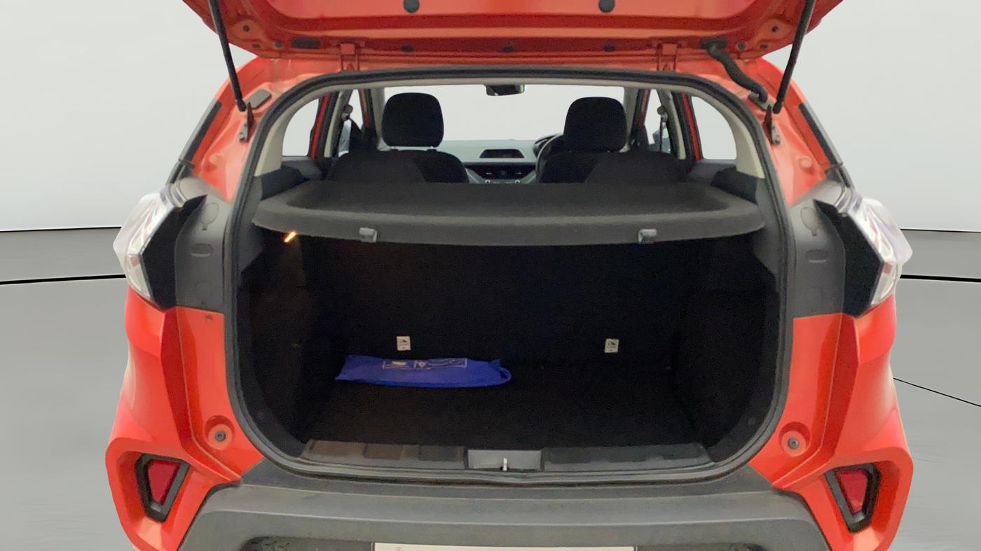 2020 Tata NEXON XM SUNROOF PETROL, Petrol, Manual, 27,588 km, Boot Open Zoomed View