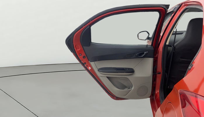 2017 Tata Tiago XM PETROL, Petrol, Manual, 1,04,640 km, LHS Rear Door