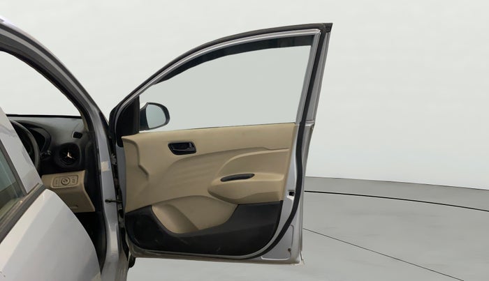 2021 Hyundai NEW SANTRO SPORTZ EXECUTIVE MT CNG, CNG, Manual, 40,803 km, RHS Front Door