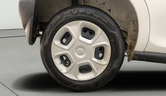 2022 Maruti S PRESSO VXI (O), Petrol, Manual, 36,957 km, Right Rear Wheel