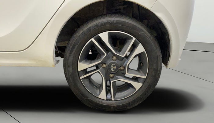 2022 Tata Tiago XZ PLUS PETROL, Petrol, Manual, 43,285 km, Left Rear Wheel