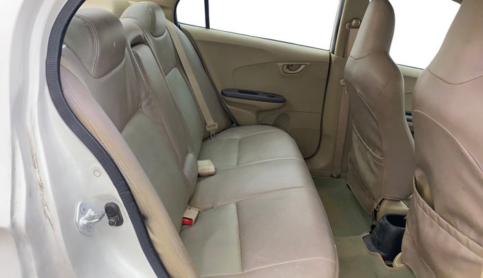 2013 Honda Amaze 1.2L I-VTEC S, Petrol, Manual, 80,356 km, Right Side Rear Door Cabin