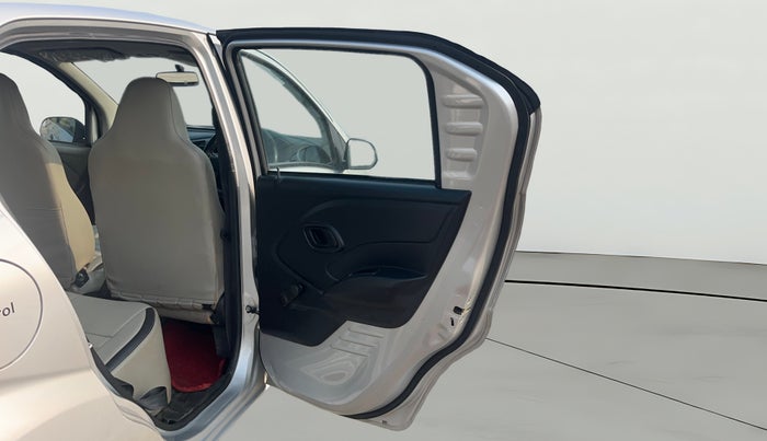 2019 Datsun Redi Go A, Petrol, Manual, 28,095 km, RHS Rear Door