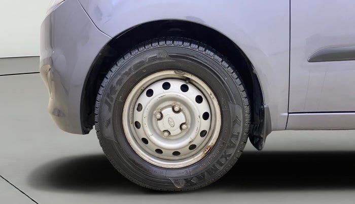 2014 Hyundai i10 MAGNA 1.1, Petrol, Manual, 28,722 km, Left Front Wheel