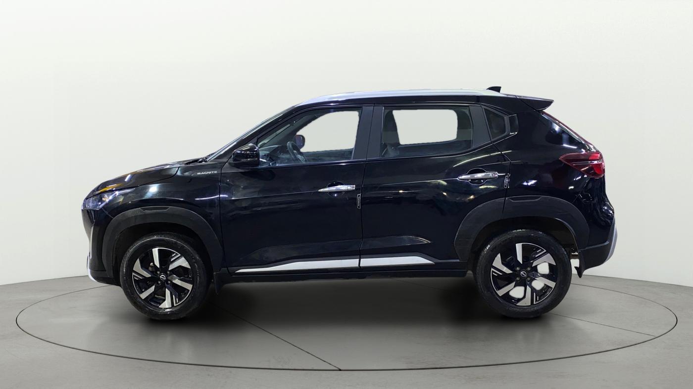 2025 Nissan MAGNITE N-Connecta B4D 1.0 Petrol AMT, Petrol, Automatic, 10,645 km, Left Side