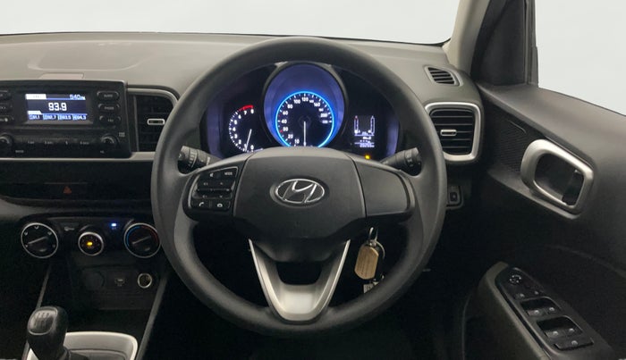 2019 Hyundai VENUE S 1.2, Petrol, Manual, 28,246 km, Steering Wheel Close Up