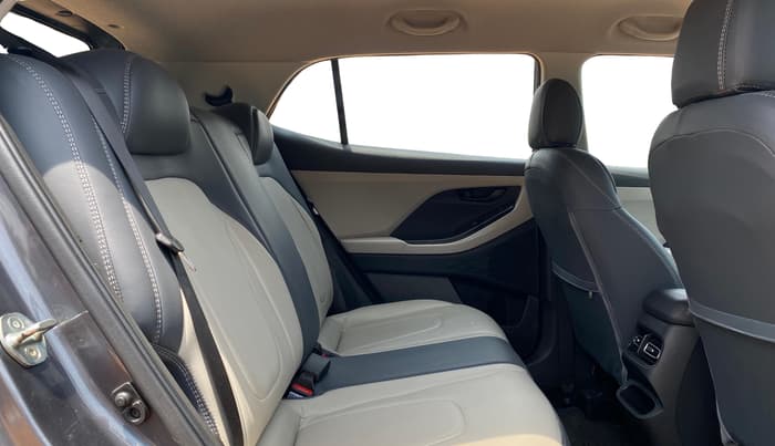 2022 Hyundai Creta EX 1.5 PETROL, Petrol, Manual, 22,352 km, Right Side Rear Door Cabin