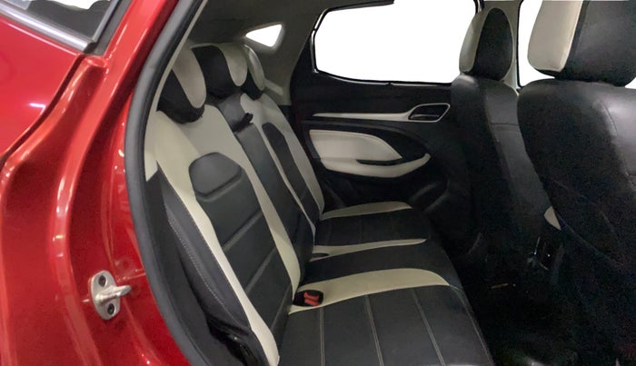 2022 MG ASTOR SHARP 1.5 MT, Petrol, Manual, 23,147 km, Right Side Rear Door Cabin