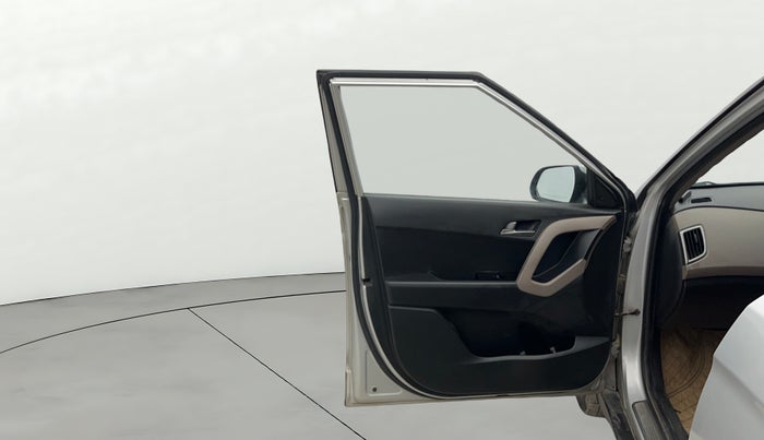 2016 Hyundai Creta SX PLUS 1.6 PETROL, CNG, Manual, 93,797 km, LHS Front Door