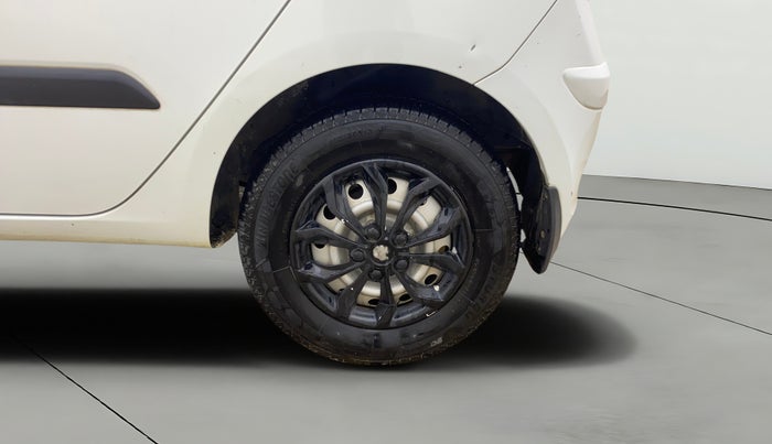 2013 Hyundai i10 ERA 1.1, Petrol, Manual, 58,077 km, Left Rear Wheel