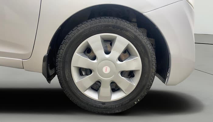 2018 Hyundai Eon MAGNA +, Petrol, Manual, 55,171 km, Right Front Wheel