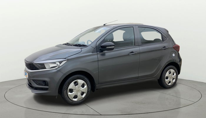 2022 Tata Tiago XT (O) PETROL, Petrol, Manual, 26,015 km, Left Front Diagonal