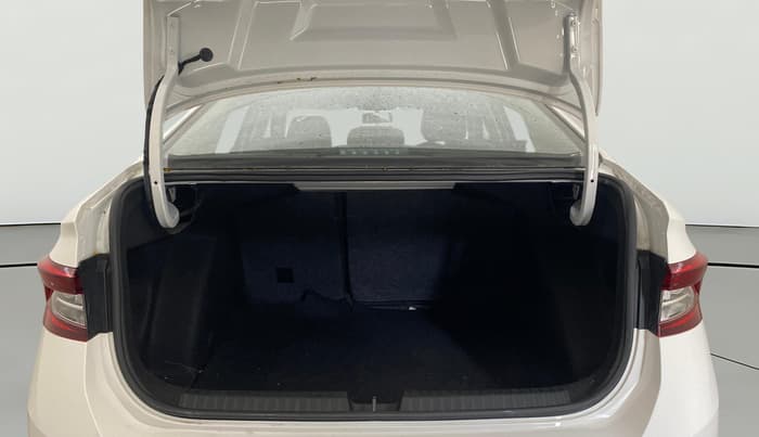2023 Skoda SLAVIA AMBITION 1.0L TSI MT, Petrol, Manual, 16,301 km, Boot Open Zoomed View