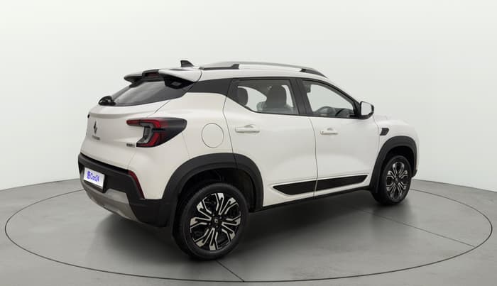 2022 Renault Kiger RXT (O) AMT, Petrol, Automatic, 62,420 km, Right Back Diagonal