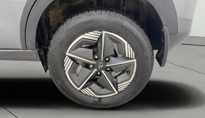 2024 Tata NEXON CREATIVE+ DCA 1.2 PETROL, Petrol, Automatic, 26,511 km, Left Rear Wheel