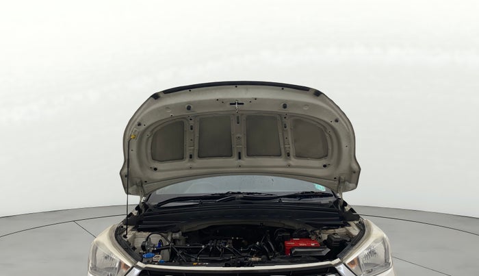 2018 Hyundai Creta E PLUS 1.6 PETROL, CNG, Manual, 47,131 km, Open Bonet