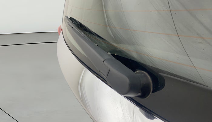 2023 Toyota Glanza V AMT, Petrol, Automatic, 33,410 km, Rear Wiper